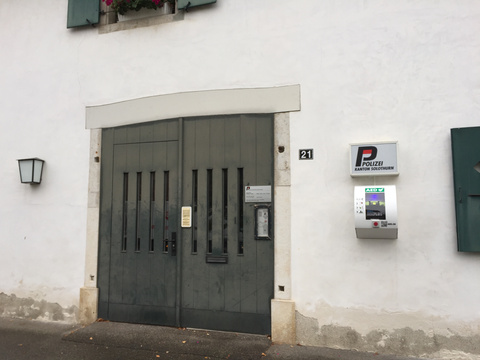 Defibrillator 3 Defibrillator 3